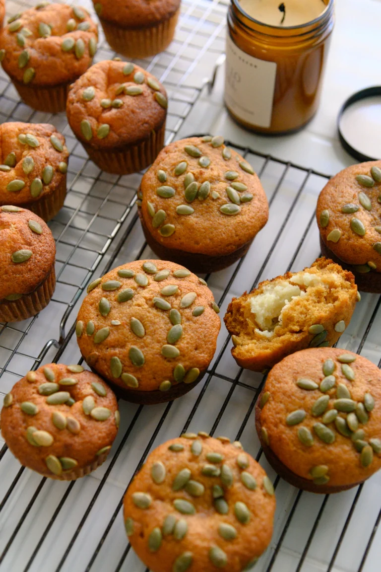 Pumpkin Muffins With Cream Cheese Filling
